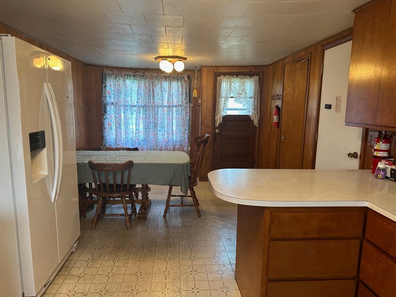 136 Superior Ave, Randall, MN 56475