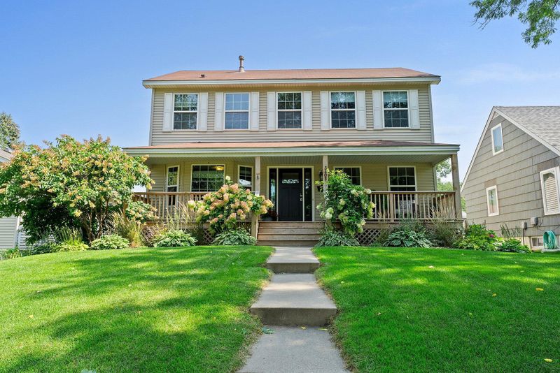 3405 Rhode Island Ave S, Minneapolis, MN 55426