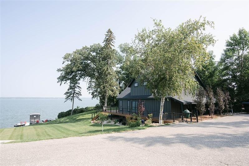 341 Lake Ave S, Spicer, MN 56288
