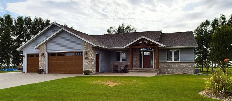 233 Poplar Ave, Lowry, MN 56349