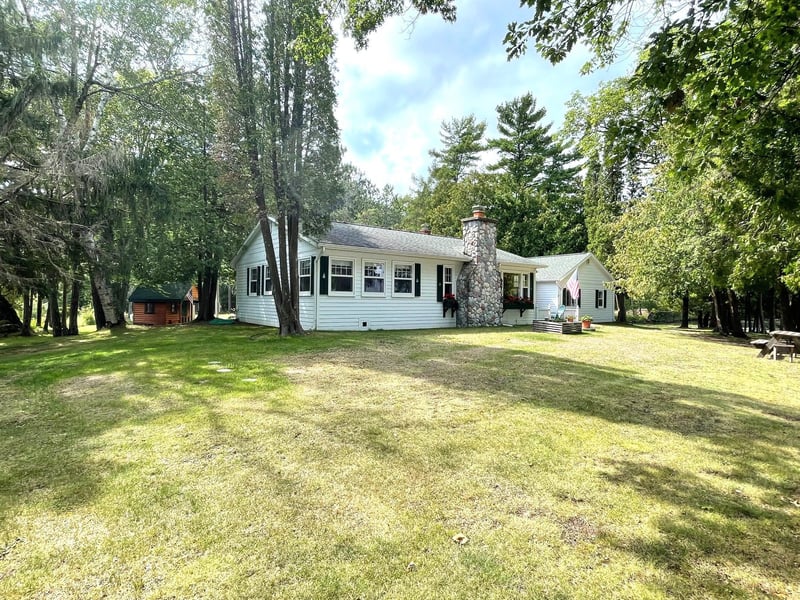 16460 Cottage Hill Rd, Deerwood, MN 56444
