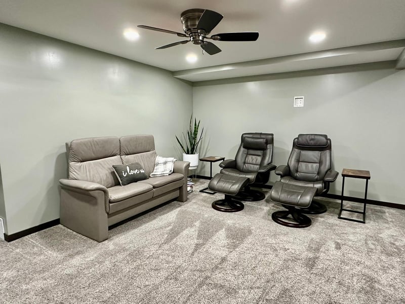 706 Maple St, Danube, MN 56230