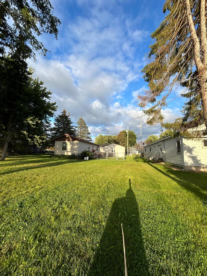 145 5th Ave NW, Elgin, MN 55932
