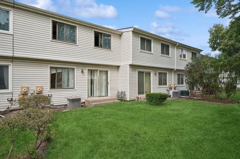 7672 Hampshire Ave N, Minneapolis, MN 55428