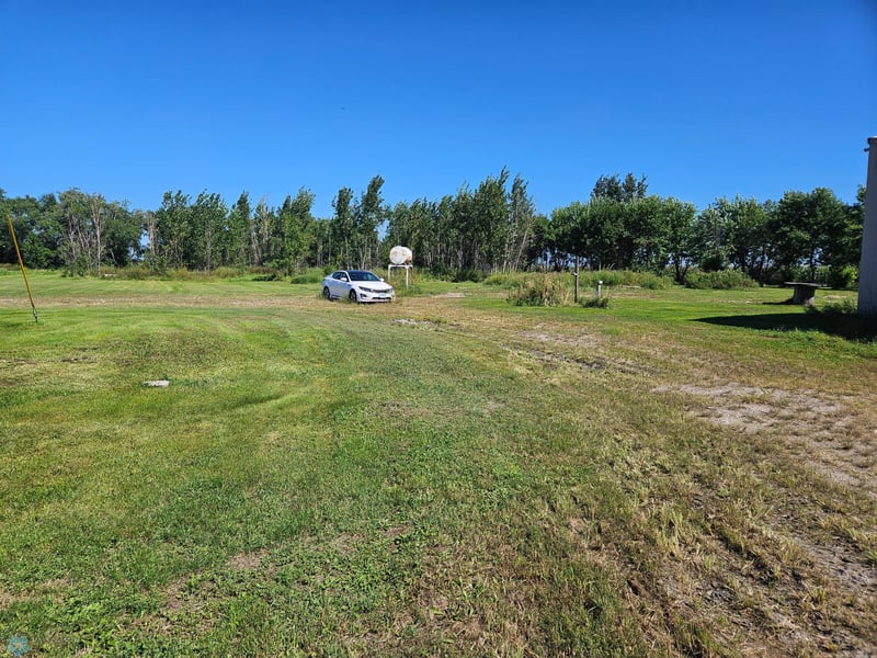 2370 470th St, Campbell, MN 56522