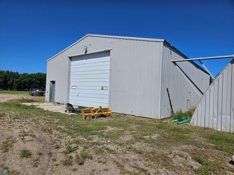 2370 470th St, Campbell, MN 56522