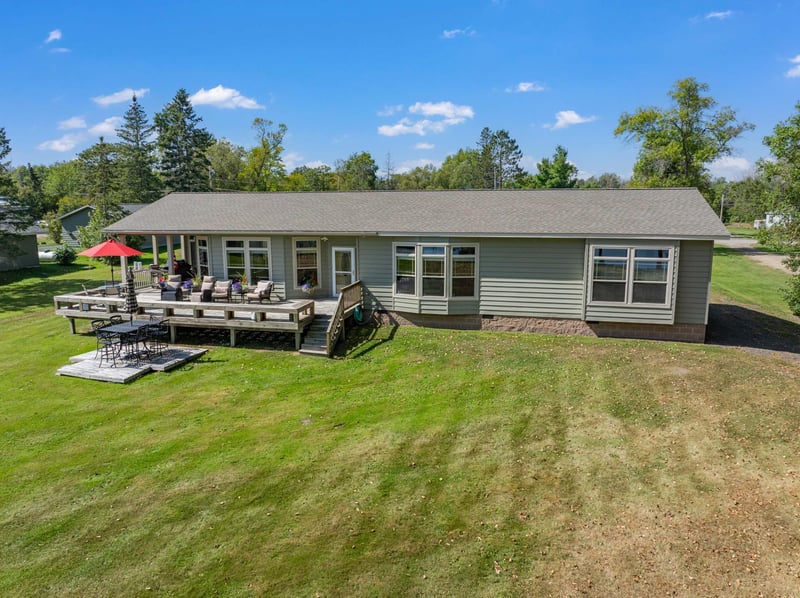 30576 W Shore Dr, Pengilly, MN 55775