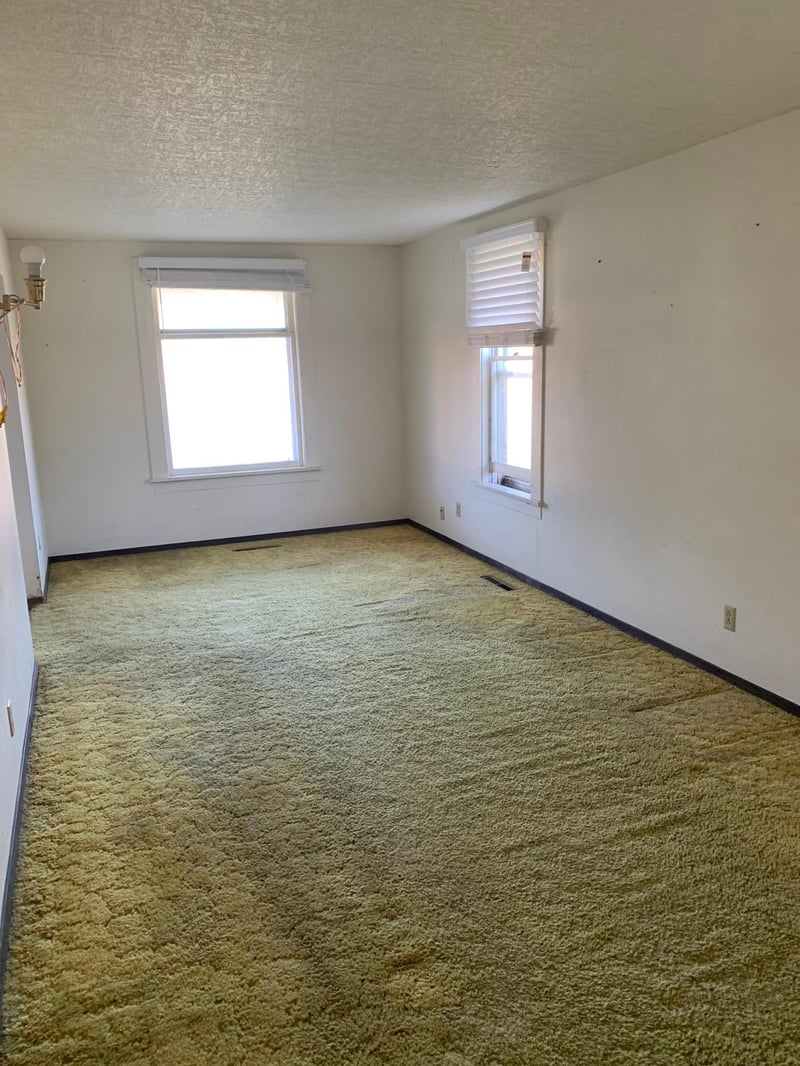 10 - 12 1st St SW, Adams, MN 55909