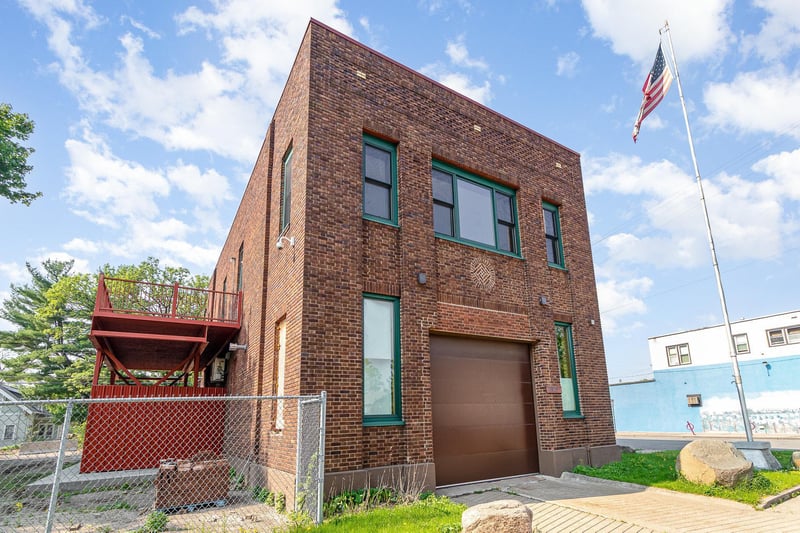 1720 7th St E, Saint Paul, MN 55106