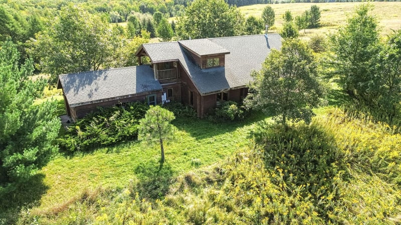 N8447 805th St, River Falls, WI 54022