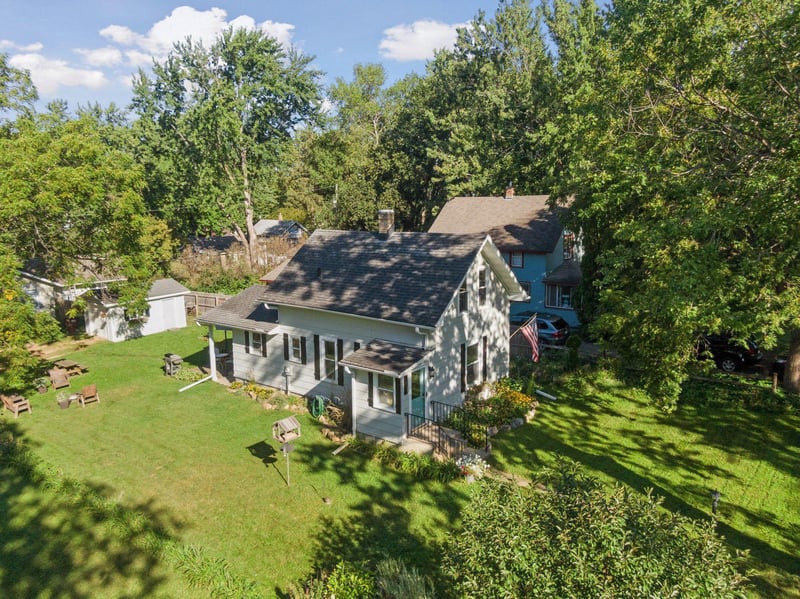 1295 Arbor St, Orono, MN 55391