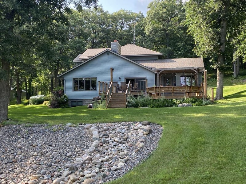13422 205th St, Cold Spring, MN 56320