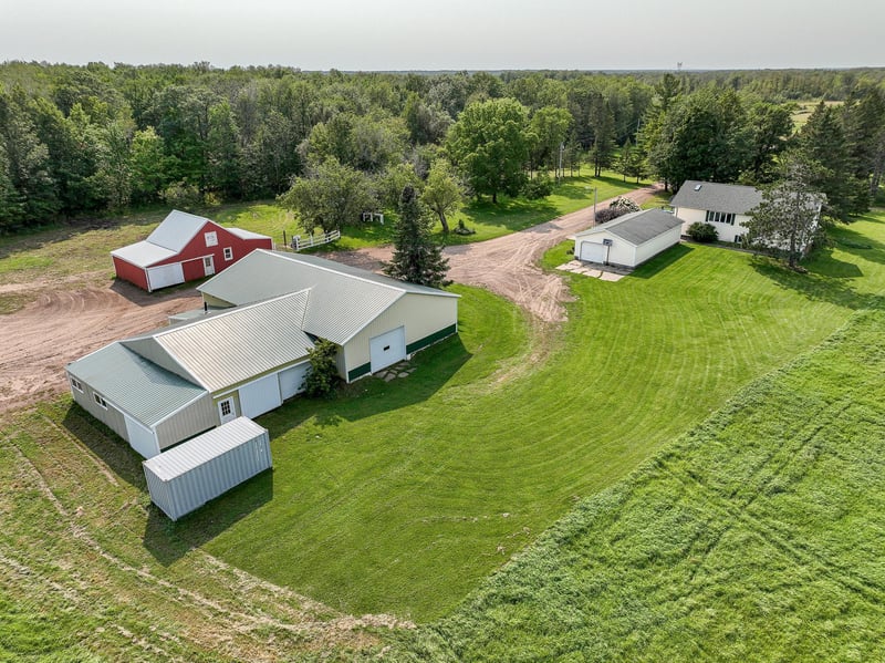 89042 Oak Hill Rd, Sturgeon Lake, MN 55783