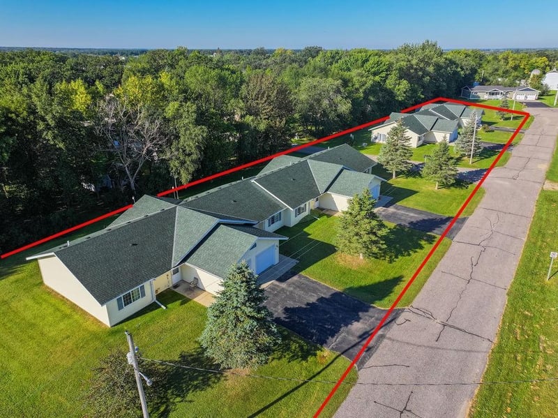 107-121 6th St, Bluffton, MN 56518