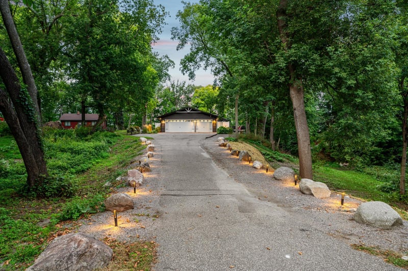 8178 Isaak Ave NW, Annandale, MN 55302