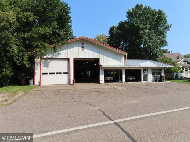 4296 112th St NW, Maple Lake, MN 55358