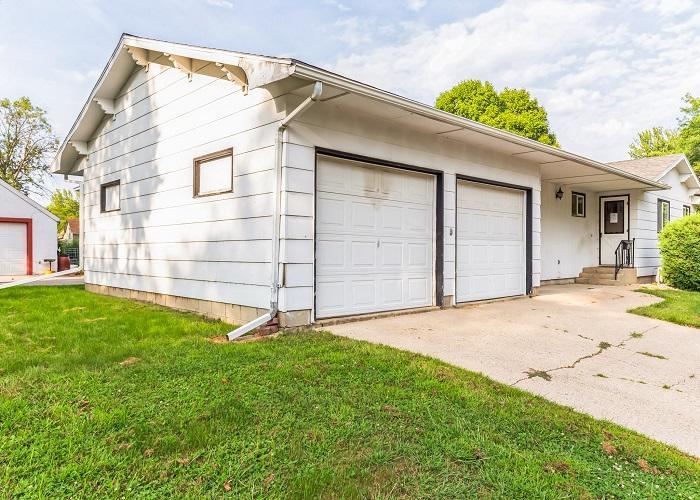 500 3rd Ave NW, Sleepy Eye, MN 56085