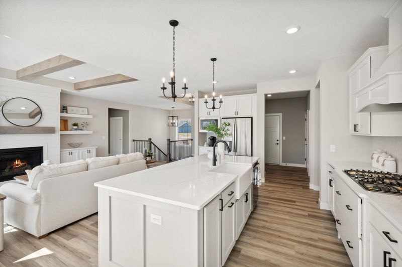 988 Yellowcrest St SW, Delano, MN 55313