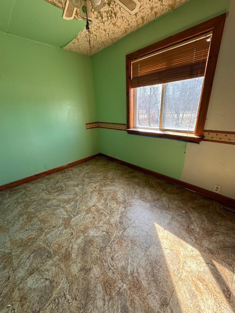 1320 Crosstown Blvd NE, Andover, MN 55304