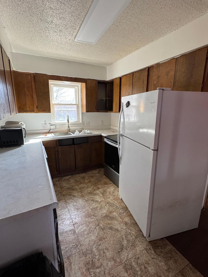 1320 Crosstown Blvd NE, Andover, MN 55304