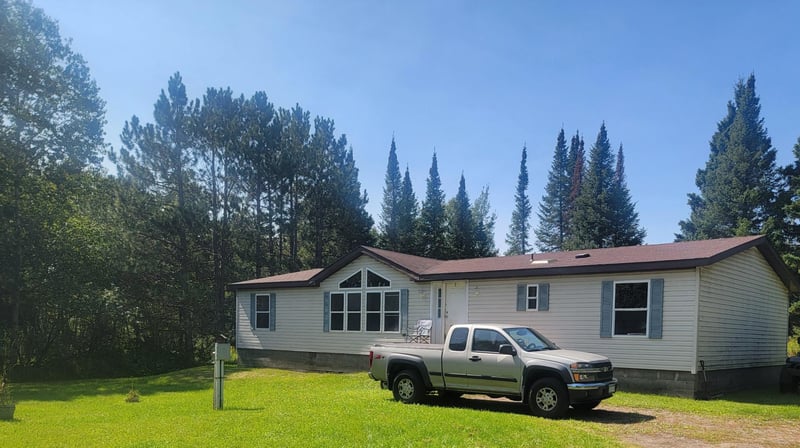 311 Ikola Rd, Esko, MN 55733
