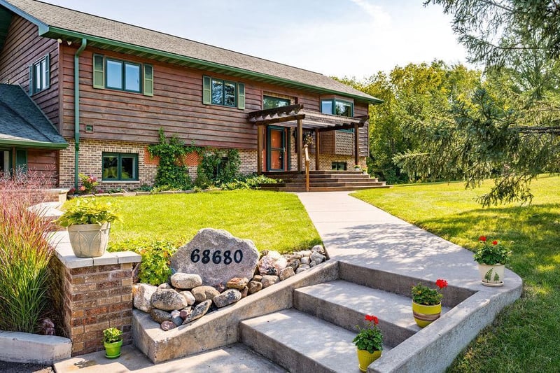 68680 N George St, Iron River, WI 54847