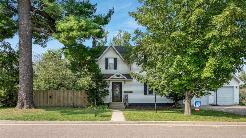 117 2nd Ave N, Strum, WI 54770
