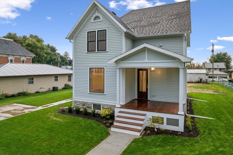 136 2nd Ave SE, Spring Grove, MN 55974