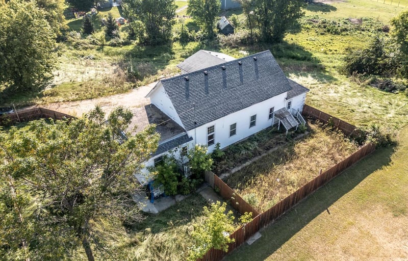 17715 53rd St, New Germany, MN 55367