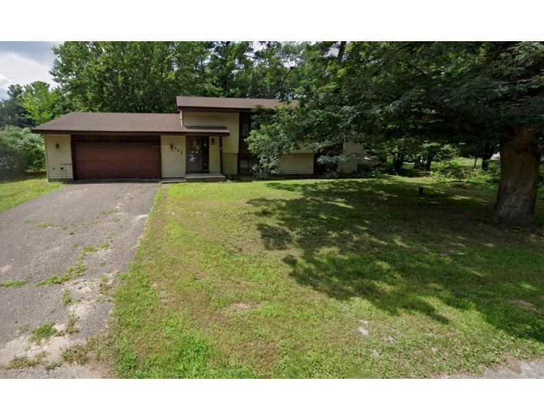 303 Birch Rd, Wyoming, MN 55092