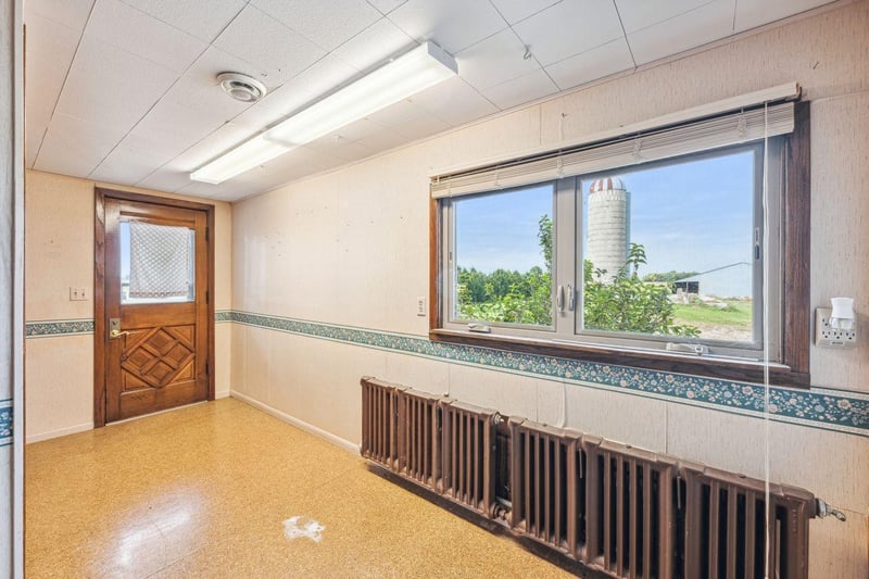 17660 County Road 30, New Germany, MN 55367