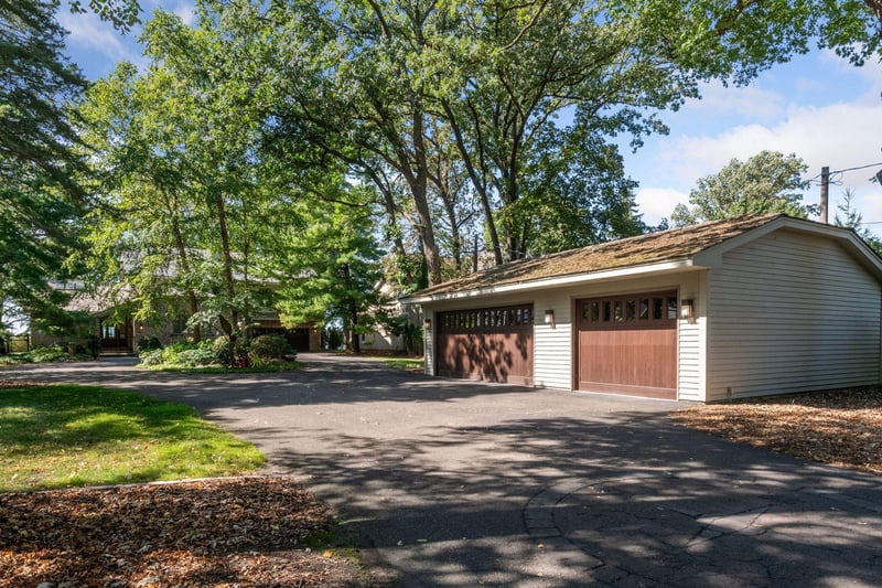170 Wildhurst Rd, Excelsior, MN 55331