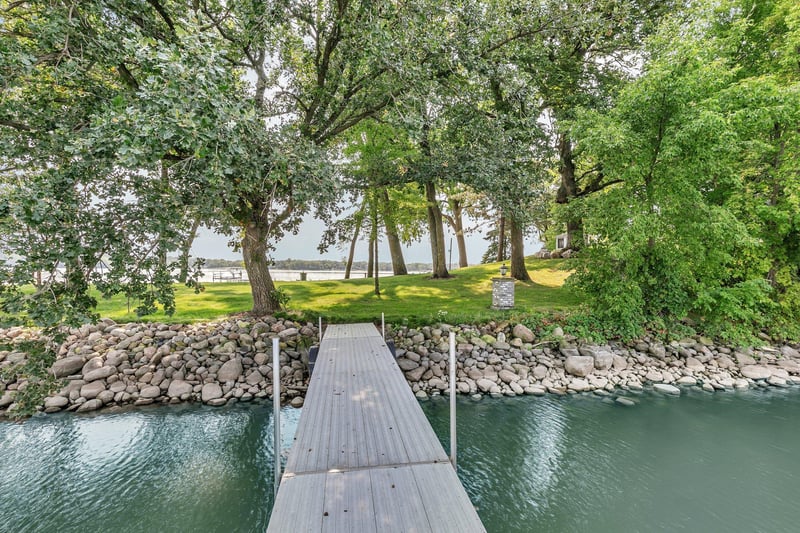 17132 Patricia St, Paynesville, MN 56362
