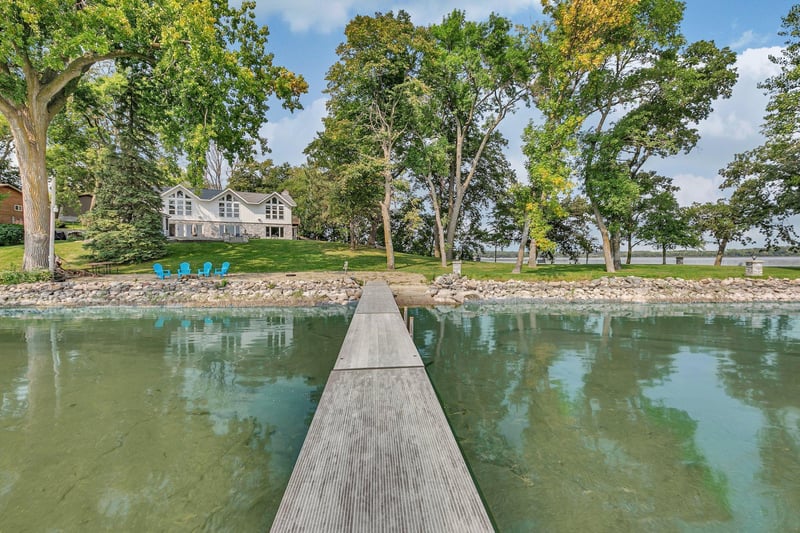 17132 Patricia St, Paynesville, MN 56362