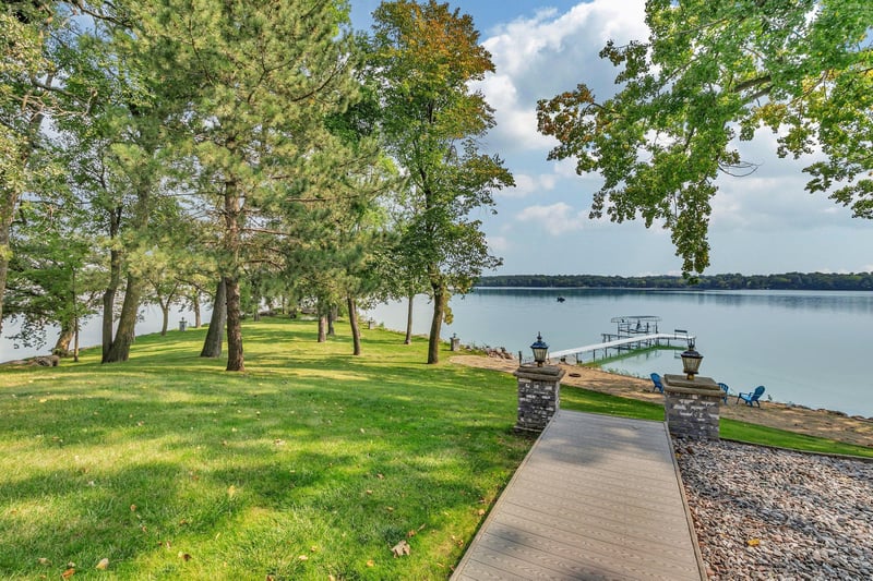 17132 Patricia St, Paynesville, MN 56362