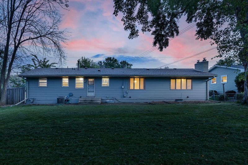 7900 29th Ave N, Minneapolis, MN 55427