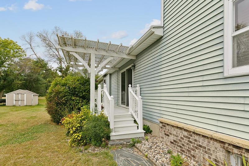 219 Broadway Ave, Ormsby, MN 56162