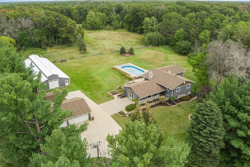6747 153rd Ave NE, Columbus, MN 55025