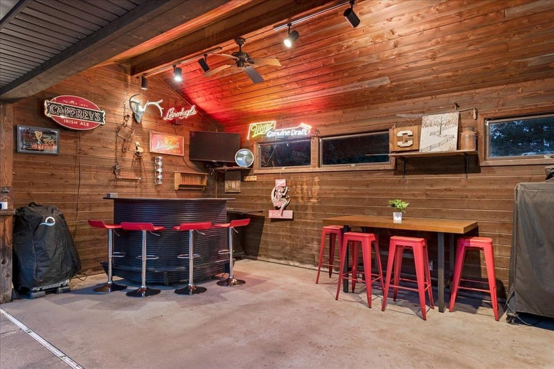 16330 Notre Dame St NE, Columbus, MN 55025