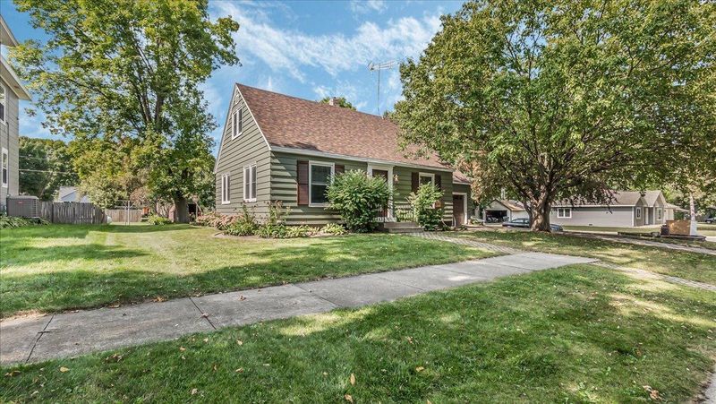 310 7th St N, Kerkhoven, MN 56252