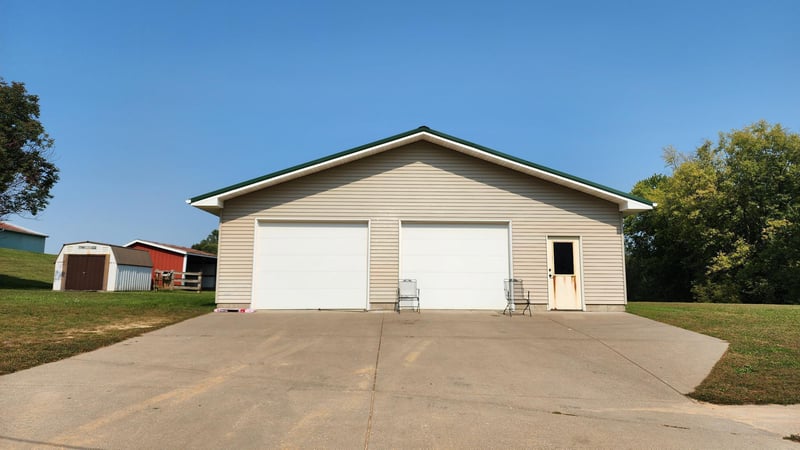 28282 W Us Highway 10, Eleva, WI 54738