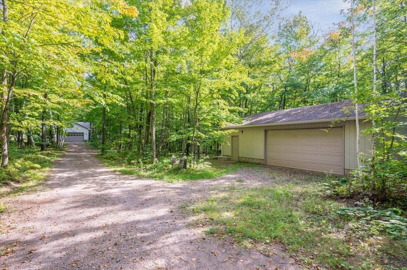4062 Munger Shaw Rd, Duluth, MN 55810