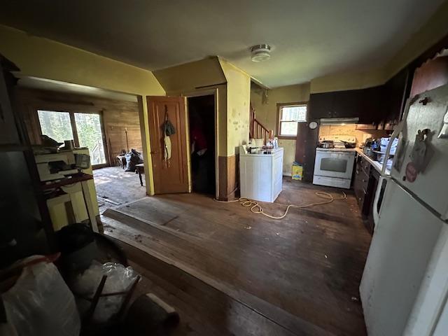 7680 Sauna Rd, Embarrass, MN 55732