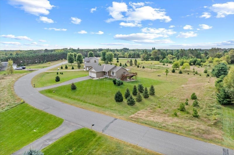 6470 242nd Ave NE, Linwood Twp, MN 55079