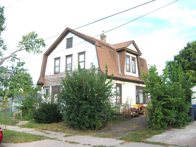 2714 E 29th St, Minneapolis, MN 55406