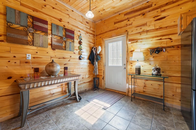 1858 E County Road 103, Barnum, MN 55707