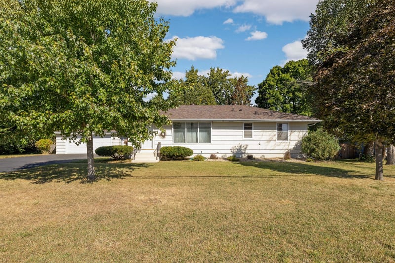 6516 68th Ave N, Minneapolis, MN 55428