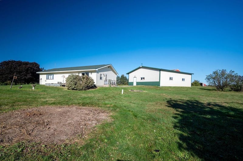 W4270 270th Ave, Maiden Rock, WI 54750