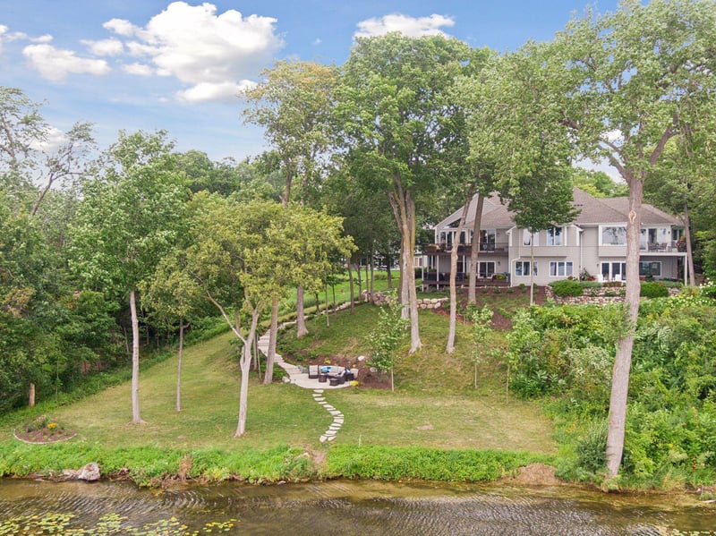 3028 Pelican Point Cir, Mound, MN 55364