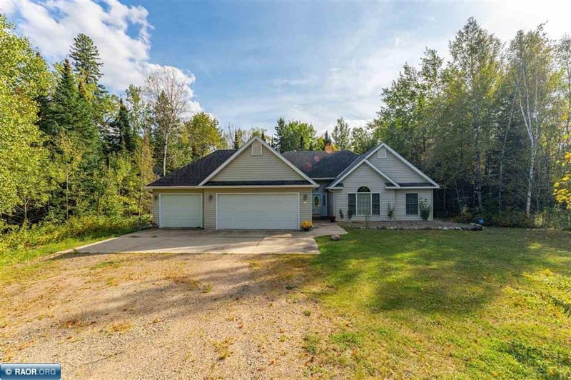 109 Robert G Woods Ave, Biwabik, MN 55708